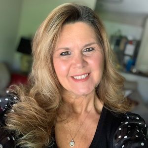 Meet your Posher, Sherrie